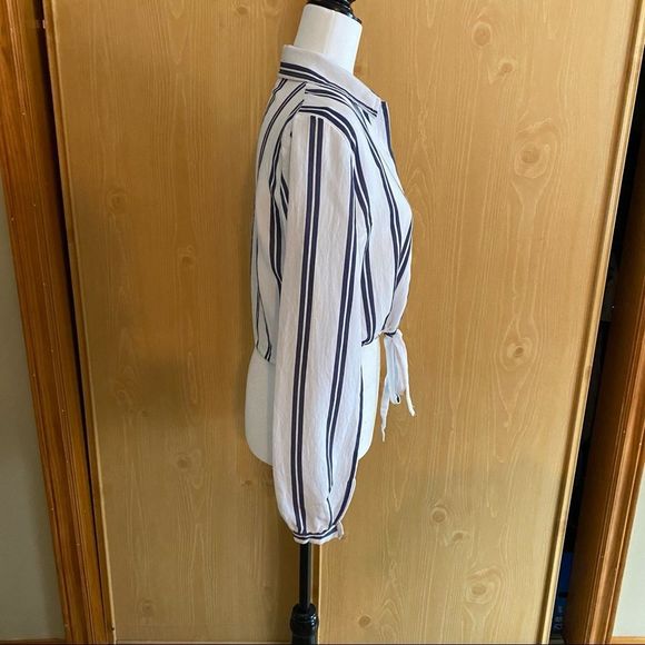 Brandy Melville J. Galt • Striped Crop Cinch Tie Waist Blouse - Picture 7 of 10